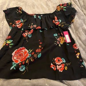 Adorable off the shoulder shirt